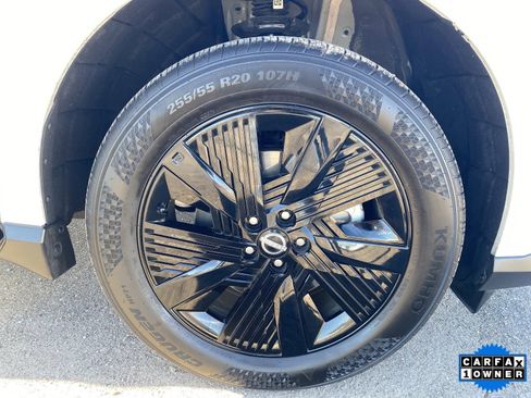 Used 2025 Nissan Murano SV image 10