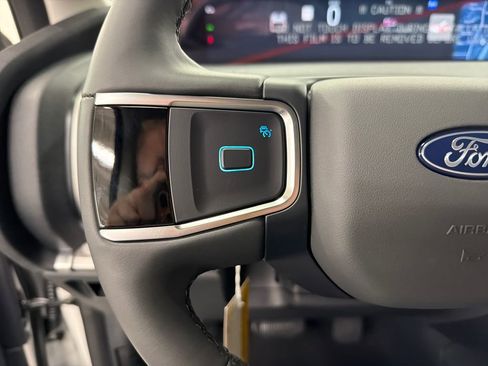 New 2026 Ford Expedition Active image 20