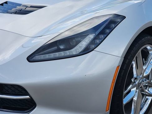 Used 2019 Chevrolet Corvette Stingray Convertible w/ 3LT Preferred Equipment Group RWD image 9
