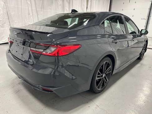 Used 2025 Toyota Camry XSE image 7
