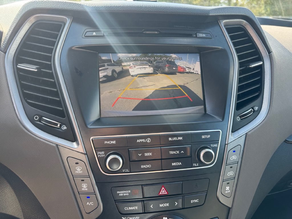 Used 2017 Hyundai Santa Fe SE w/ Cargo Package FWD image 15