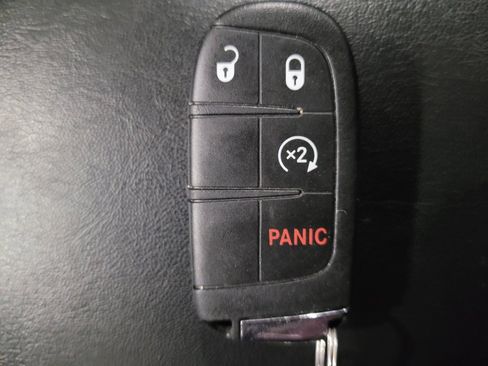 Used 2019 Jeep Compass Latitude w/ Popular Equipment Group image 32