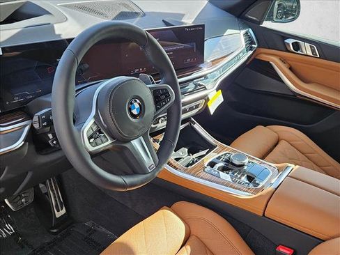 New 2026 BMW X5 xDrive40i image 3