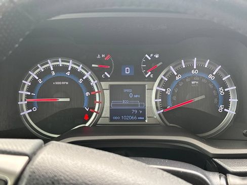 Used 2016 Toyota 4Runner SR5 RWD image 17