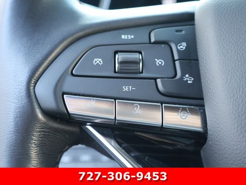 Used 2023 Cadillac Escalade ESV Sport w/ Touring Package image 29