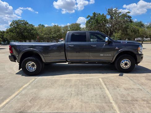 Used 2021 RAM 3500 Limited image 5