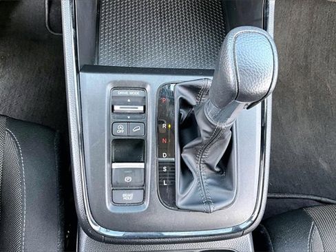 Used 2025 Honda CR-V EX image 15