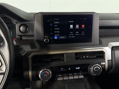 Used 2025 Toyota Tacoma SR5 image 18