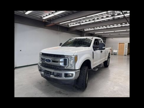 Used 2019 Ford F250 XL w/ XL Value Package AWD/4WD image 1