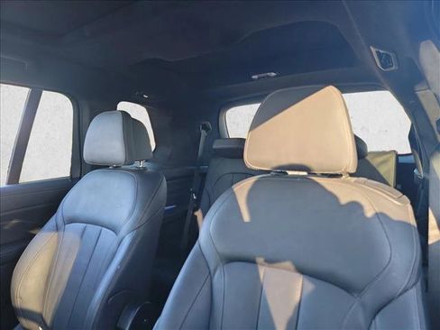 Used 2019 BMW X7 xDrive40i w/ M Sport Package image 14