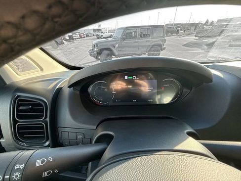 Used 2024 RAM ProMaster 3500 image 12