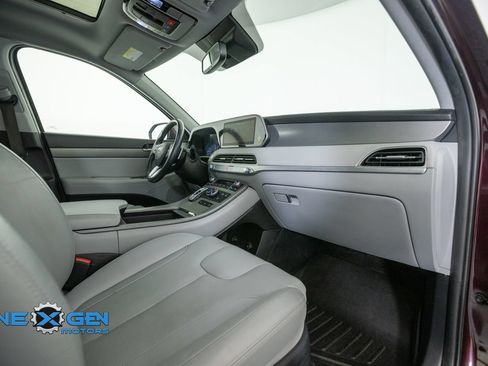 Used 2022 Hyundai Palisade SEL w/ 8P Bench Seat Package AWD/4WD image 42