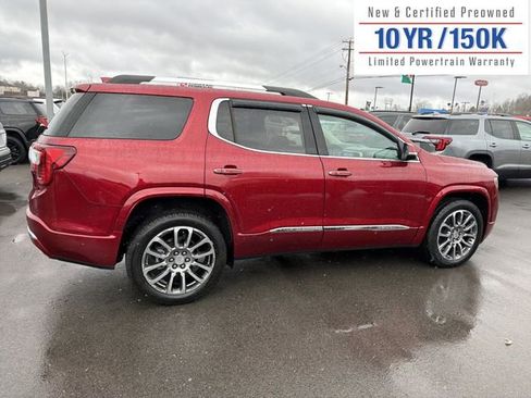 Used 2023 GMC Acadia Denali image 5