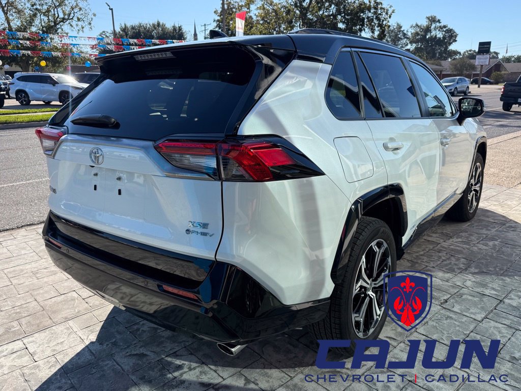 Used 2025 Toyota RAV4 XSE w/ Premium Package AWD/4WD image 4