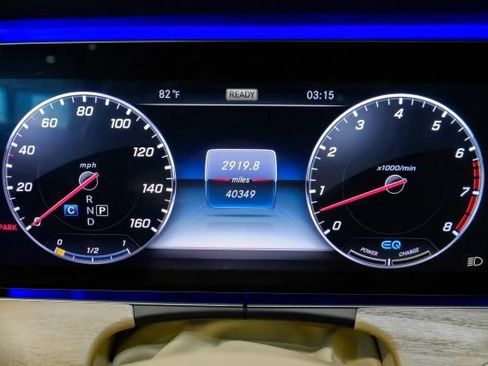 Used 2020 Mercedes-Benz CLS 450 w/ Premium Package image 24