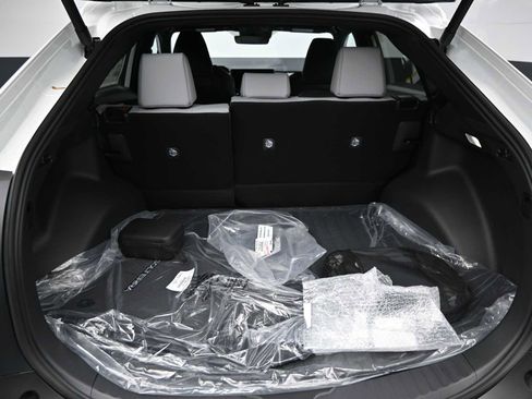 New 2026 Subaru Solterra Premium image 5