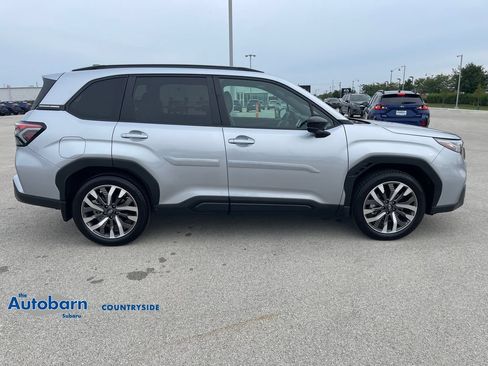 Used 2026 Subaru Forester Touring AWD/4WD image 6