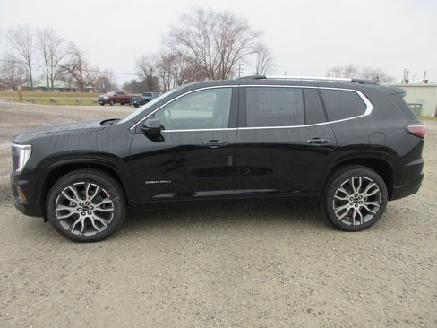 New 2026 GMC Acadia Denali Ultimate image 9