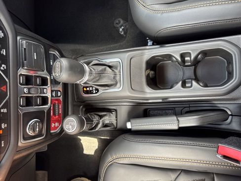 New 2025 Jeep Wrangler Unlimited Rubicon 392 AWD/4WD image 11