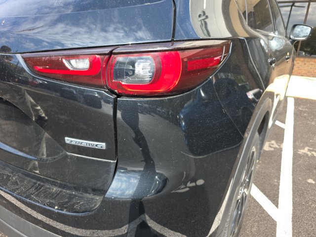 Used 2023 MAZDA CX-5 AWD 2.5 S w/ Premium Plus Pkg image 4