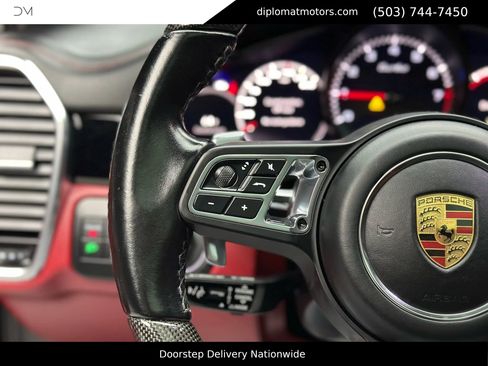 Used 2022 Porsche Cayenne Turbo w/ Performance Package (PG2) image 36