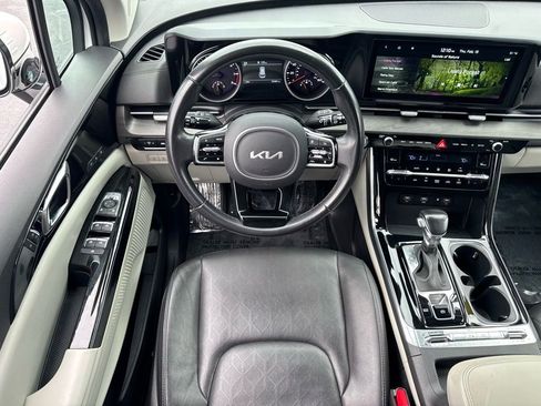 Used 2022 Kia Carnival SX image 23