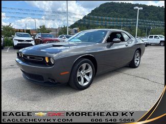 Used 2019 Dodge Challenger SXT RWD video 1