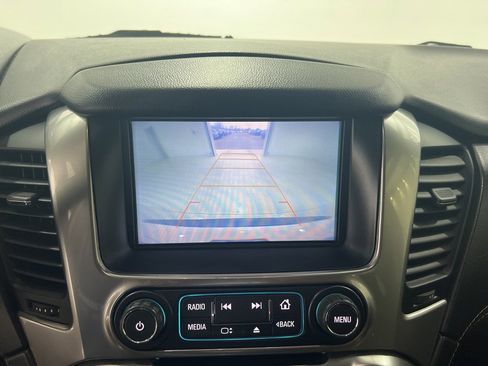 Used 2019 Chevrolet Tahoe LS w/ Enhanced Driver Alert Package image 13