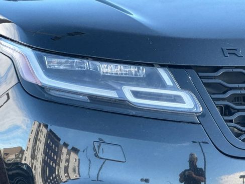Used 2018 Land Rover Range Rover Velar R-Dynamic SE image 12