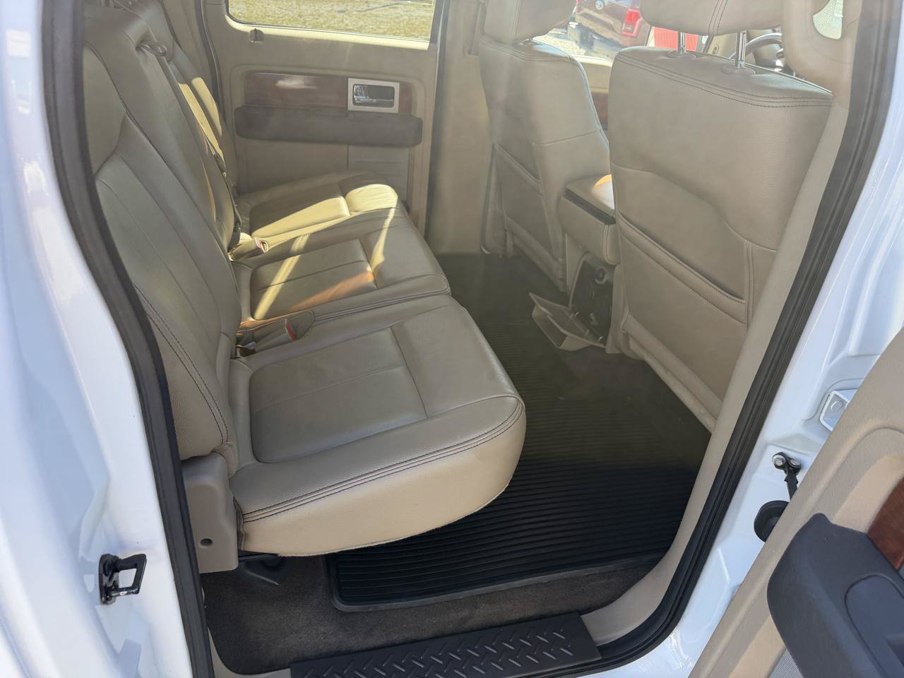Used 2009 Ford F150 Lariat RWD image 10
