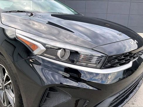 Used 2023 Kia Forte LXS FWD image 30