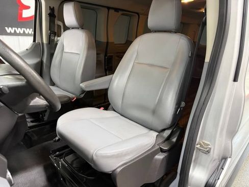 Used 2018 Ford Transit 350 XL RWD image 15