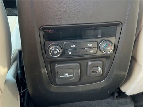 Used 2023 Buick Enclave Avenir w/ Avenir Technology Package image 16