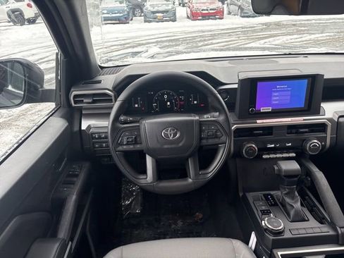 New 2026 Toyota Tacoma SR5 AWD/4WD image 40