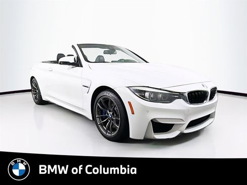 Used 2020 BMW M4 Convertible image 1