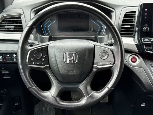 Used 2023 Honda Odyssey Sport image 10