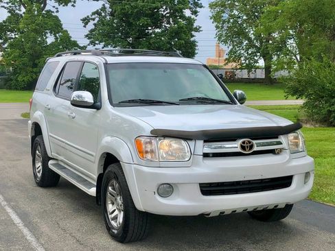 Used 2007 Toyota Sequoia Limited AWD/4WD image 3