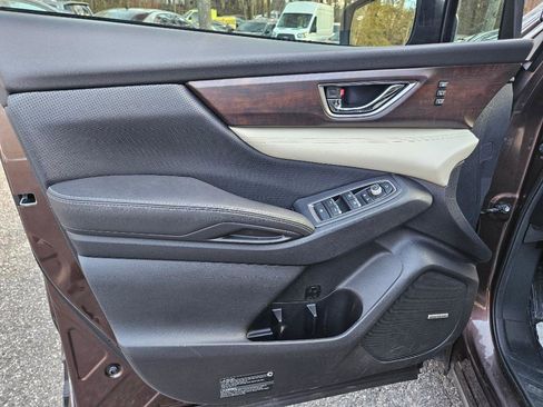 Used 2021 Subaru Ascent Touring w/ Popular Package #2 image 11