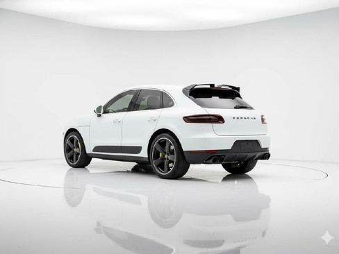 Used 2015 Porsche Macan S image 7