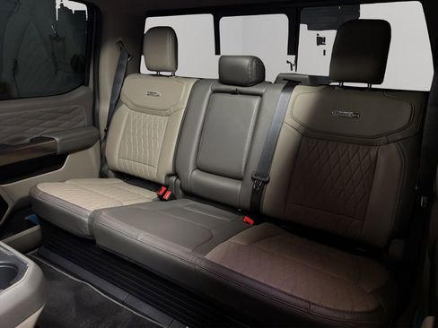 Used 2026 Ford F350 Platinum w/ Platinum Plus Package image 20