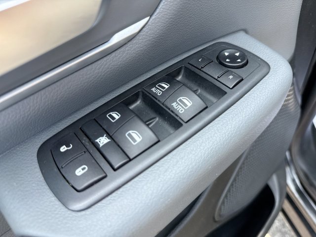 Used 2021 RAM 1500 Big Horn AWD/4WD image 13