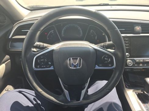 Used 2020 Honda Civic EX image 12