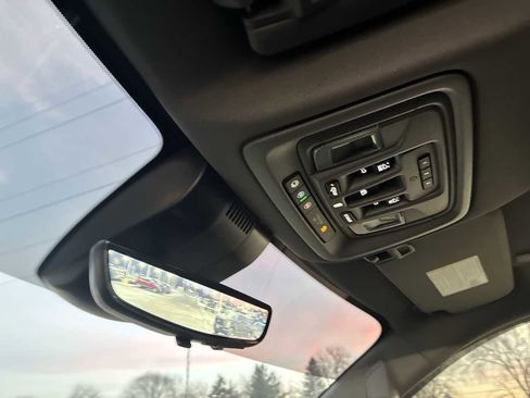 Used 2025 Chevrolet Silverado 3500 LTZ image 36