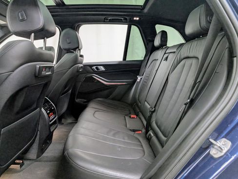 Used 2019 BMW X5 xDrive40i w/ Premium Package AWD/4WD image 19