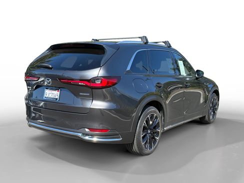 Certified 2024 MAZDA CX-90 Plug-In Hybrid w/ Premium Plus AWD/4WD image 5