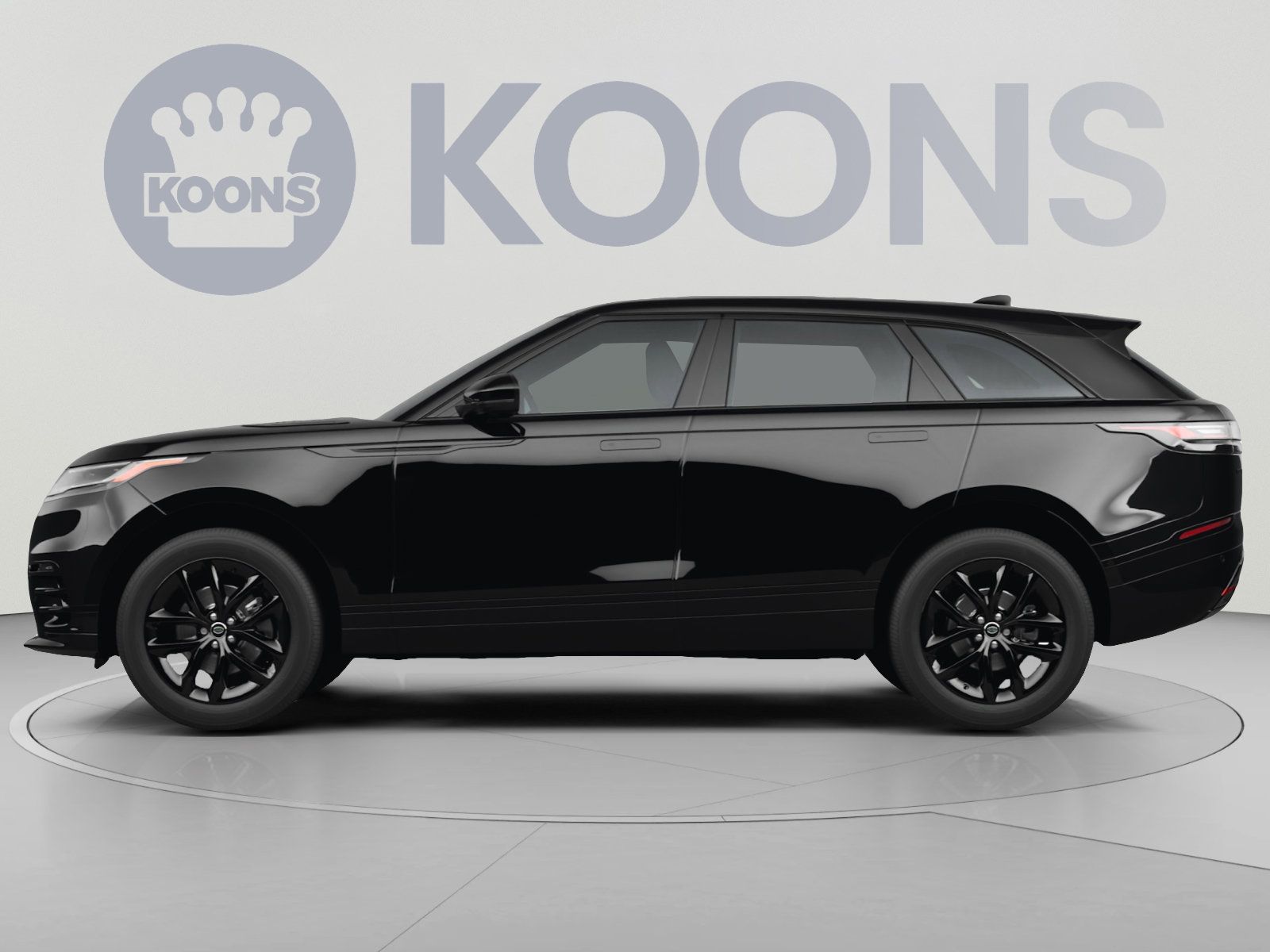 Used 2025 Land Rover Range Rover Velar Dynamic SE AWD/4WD image 2