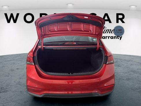 Used 2020 Hyundai Accent SE image 9