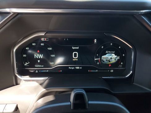 Used 2025 GMC Sierra 1500 Denali Ultimate image 31