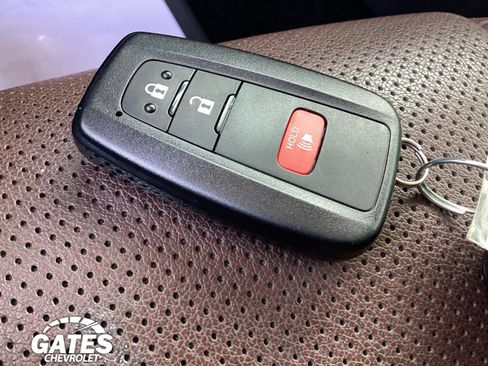 Used 2023 Toyota 4Runner Limited AWD/4WD image 29