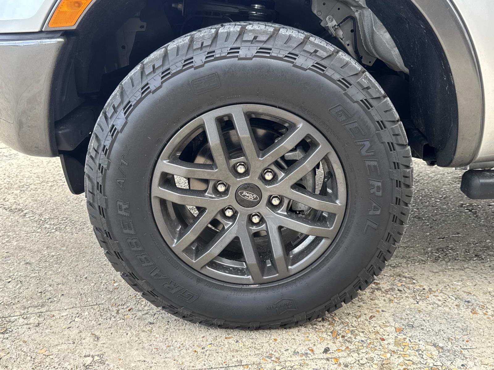 Used 2021 Ford Ranger Lariat w/ Tremor Off-Road Package AWD/4WD image 4